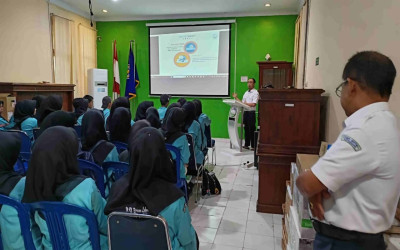 Laksanakan pembelajaran bermakna, MAN Rejang lebong fasilitasi siswa belajar langsung ke BMKG
